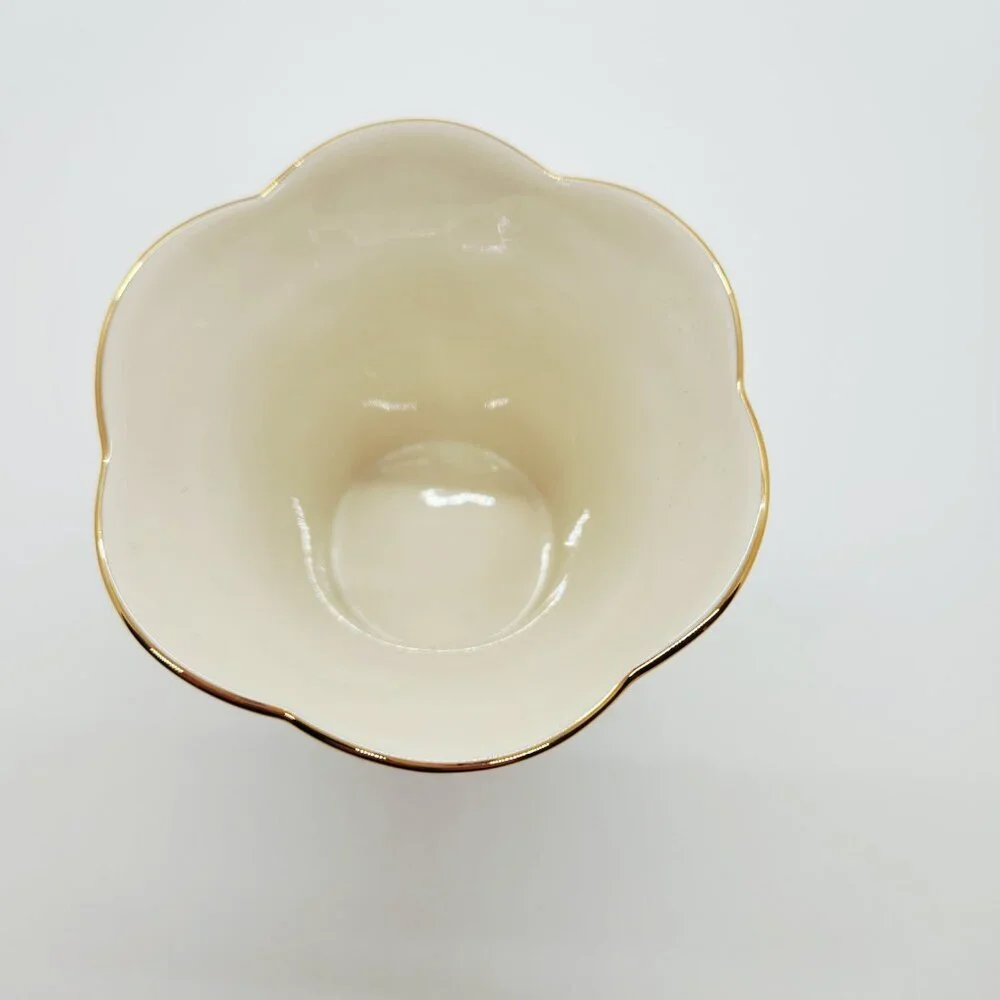 Lenox Williamsburg Boxwood & Pine Votive Candleholder 3 1/4 in Gold Trim